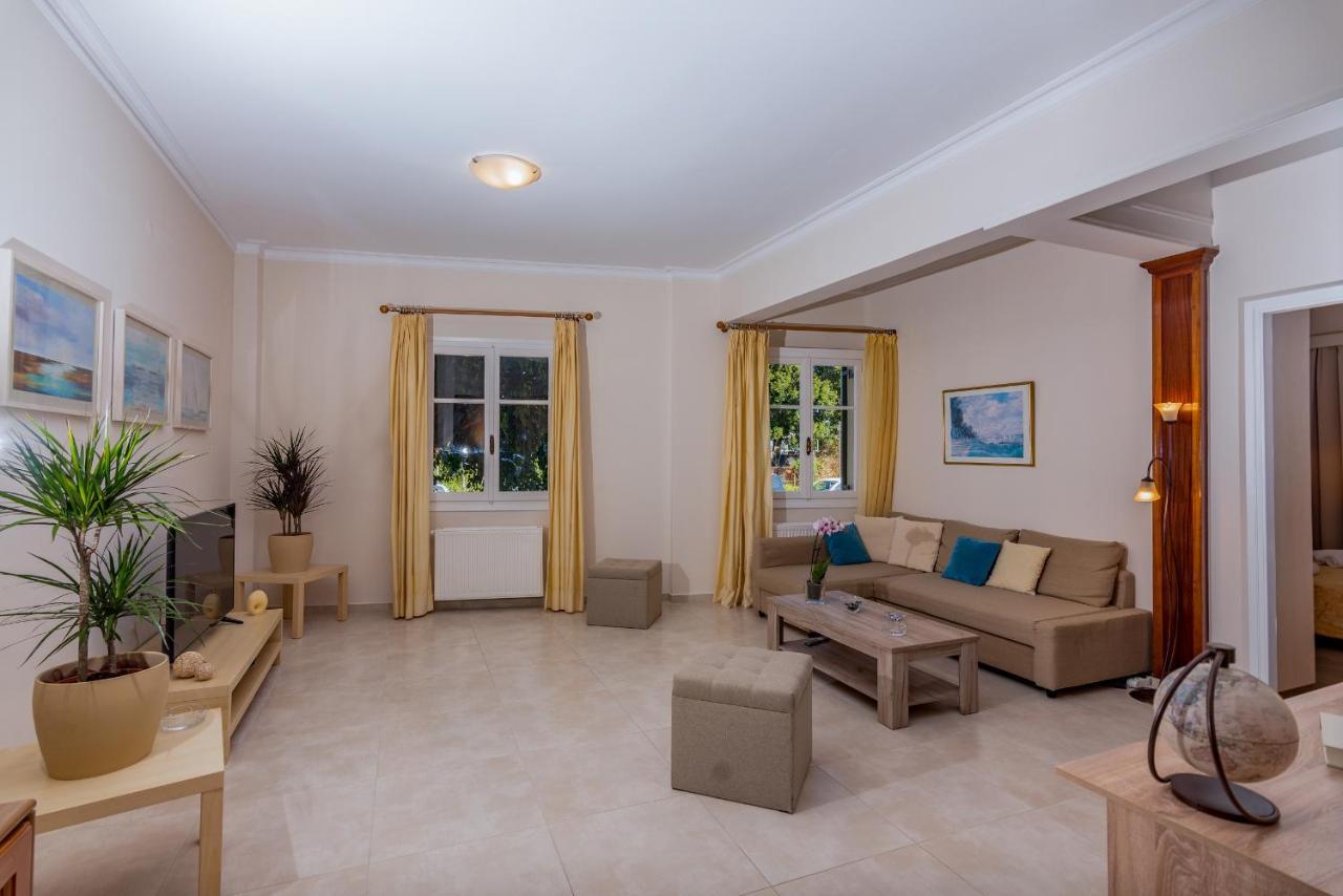 Katerina Residence Zakynthos Town Exterior photo