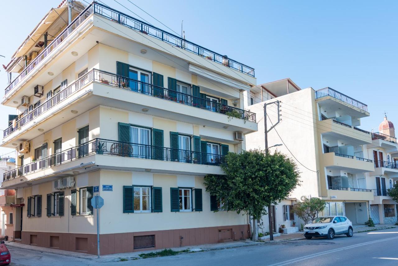 Katerina Residence Zakynthos Town Exterior photo